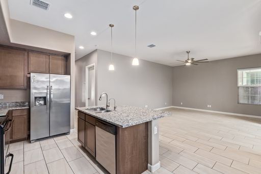 Listing photo thumbnail