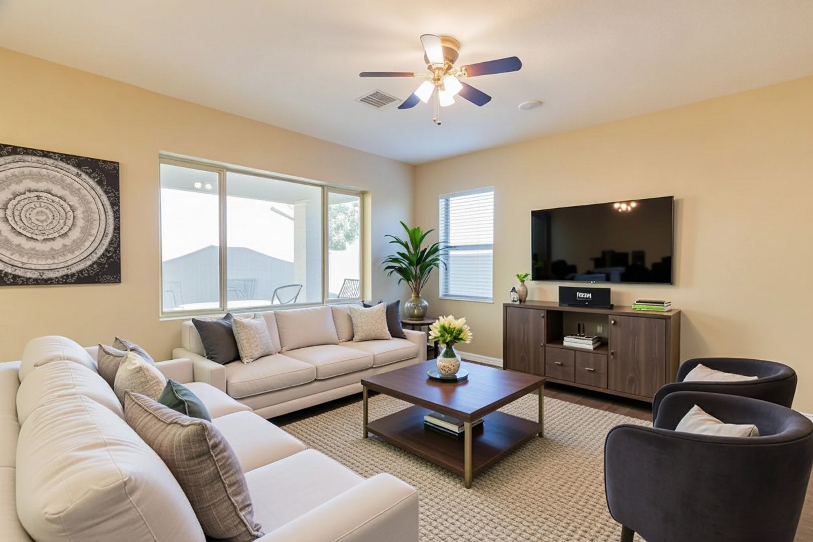 Gilbert House: 2914 E Dublin St