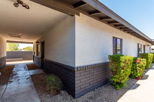 Listing photo thumbnail