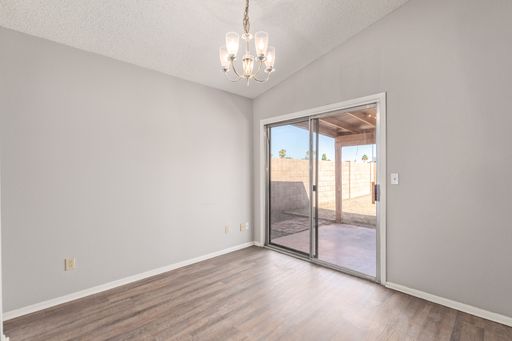 Listing photo thumbnail