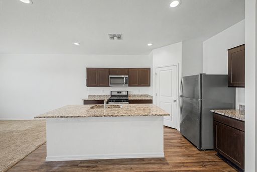 Listing photo thumbnail