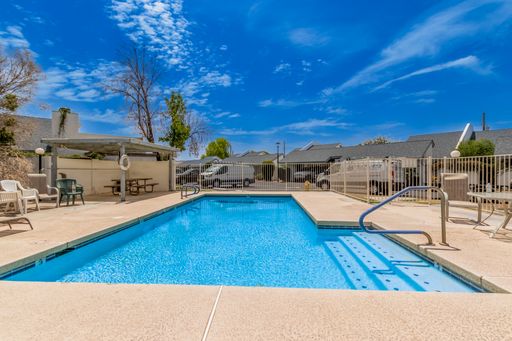 Listing photo thumbnail