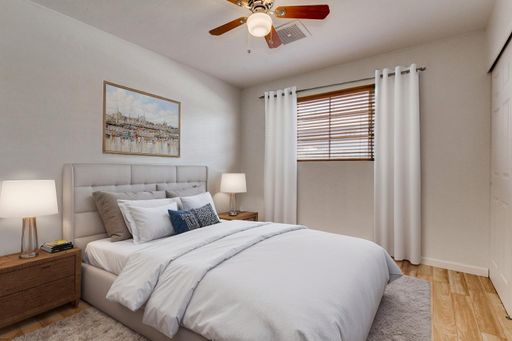 Listing photo thumbnail