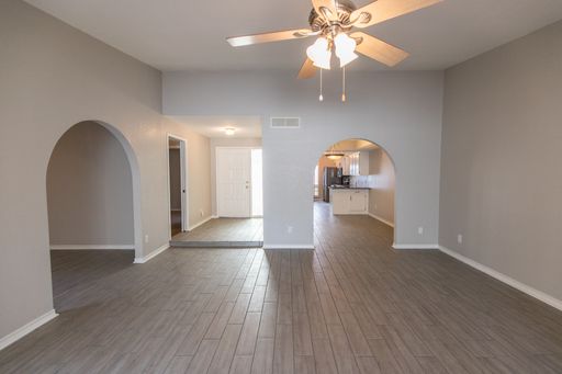 Listing photo thumbnail