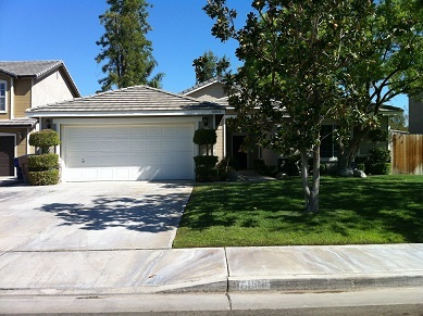 Bakersfield House: 6004 Playa Del Sol Ct