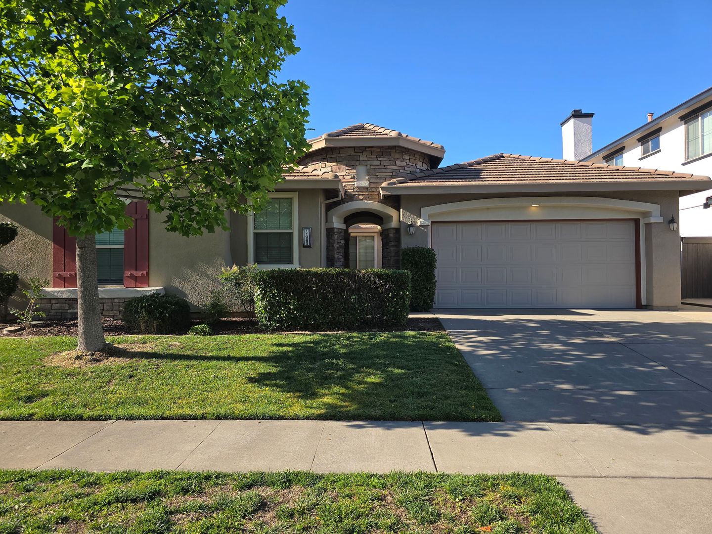 Rancho Cordova House: 11965 Pericles Dr