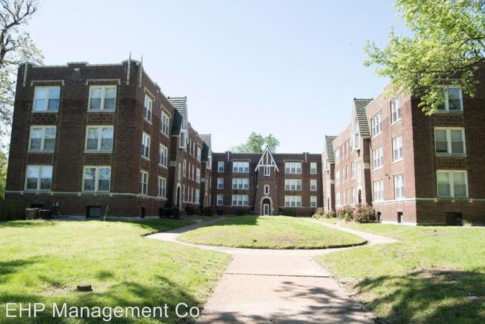 SAINT LOUIS Apartment: 3304 RUSSELL BLVD