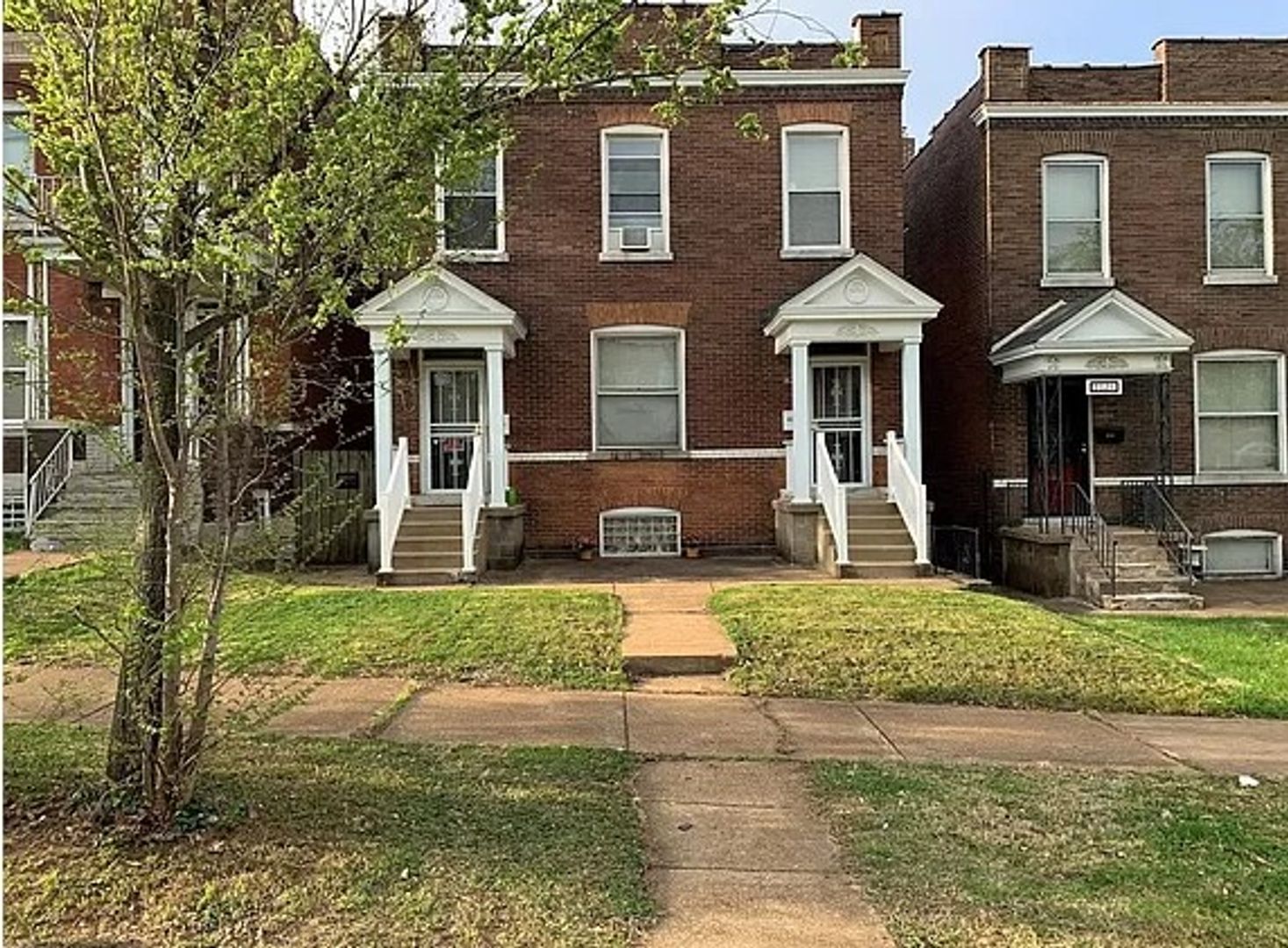 St. Louis Apartment: 3622 Liermann Ave