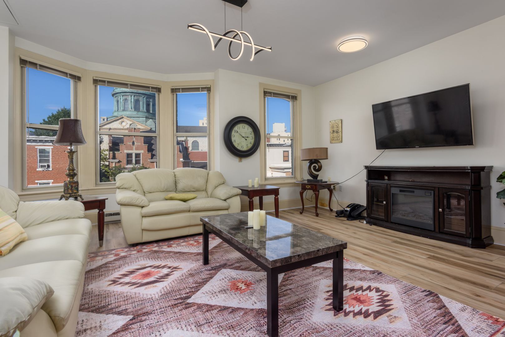 Harrisburg Apartment: 132 State St