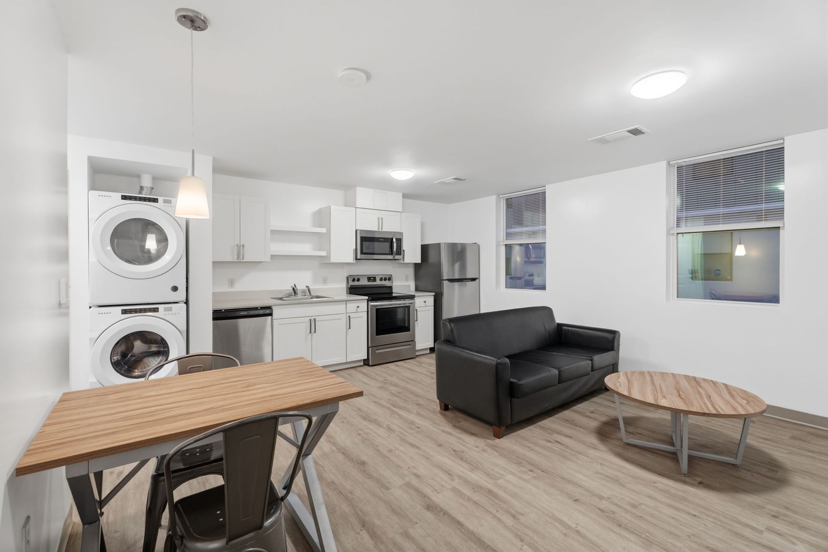 Ithaca Apartment: 815 S Aurora