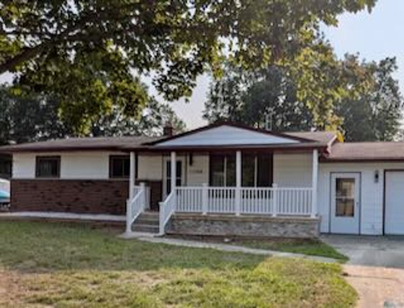 Clio House: 11354 Berkshire Dr
