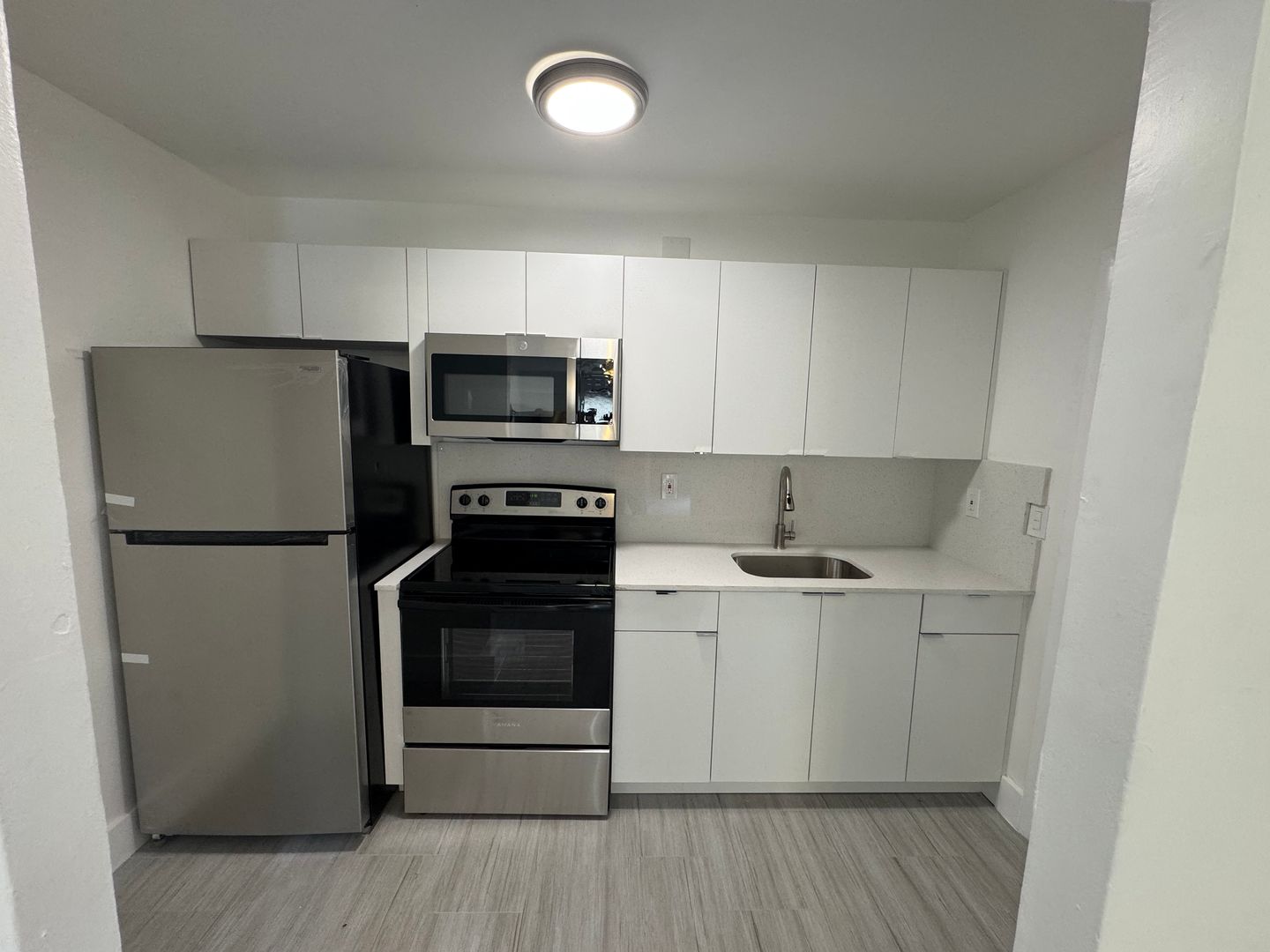 Miami Apartment: 649 SW 7th St.