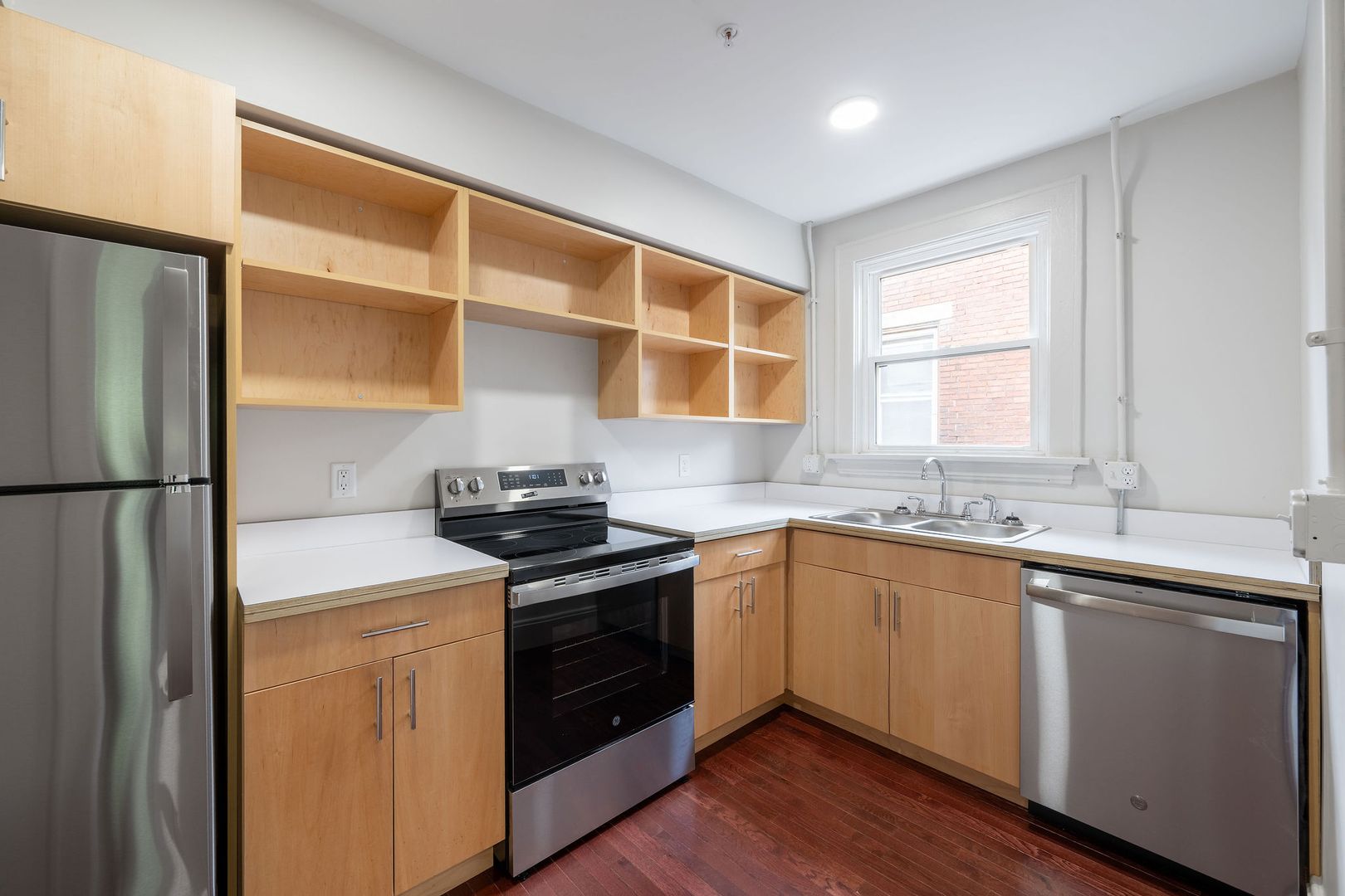Cincinnati Apartment: 3604 Montgomery Road