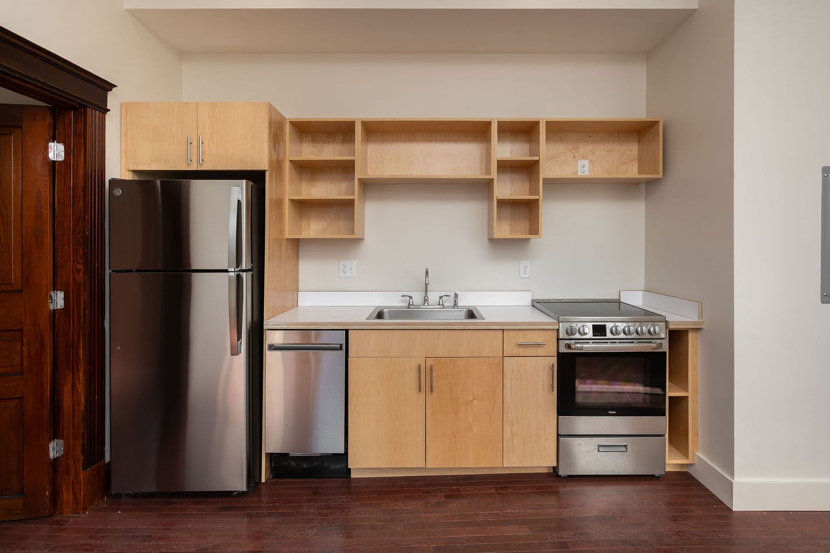 Cincinnati Apartment: 1740 Brewster Avenue