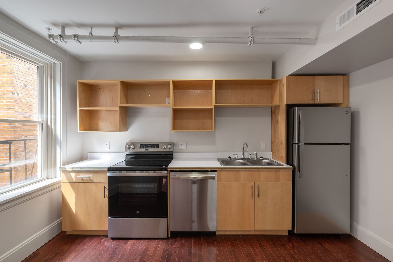 Cincinnati Apartment: 3604 Montgomery Road