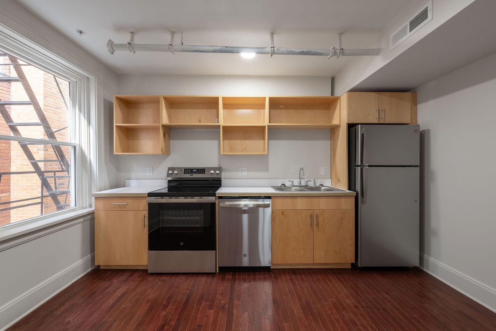 Cincinnati Apartment: 3604 Montgomery Road