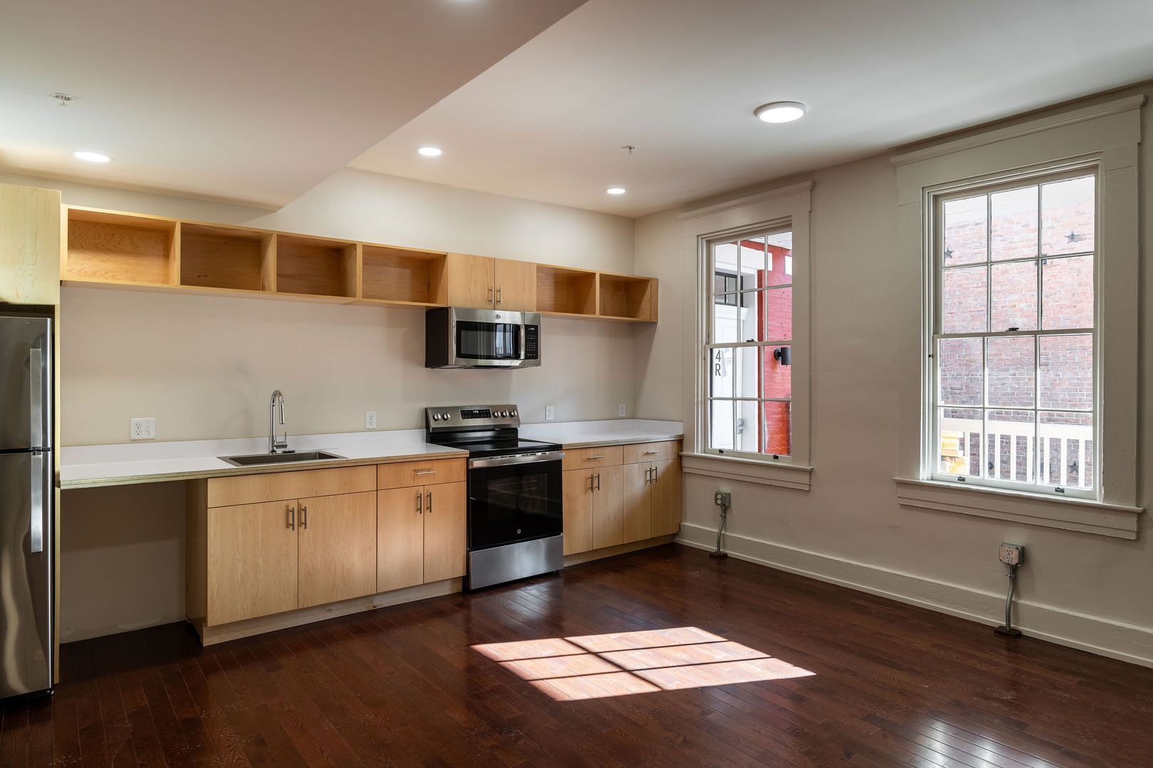 Cincinnati Apartment: 56 East McMicken