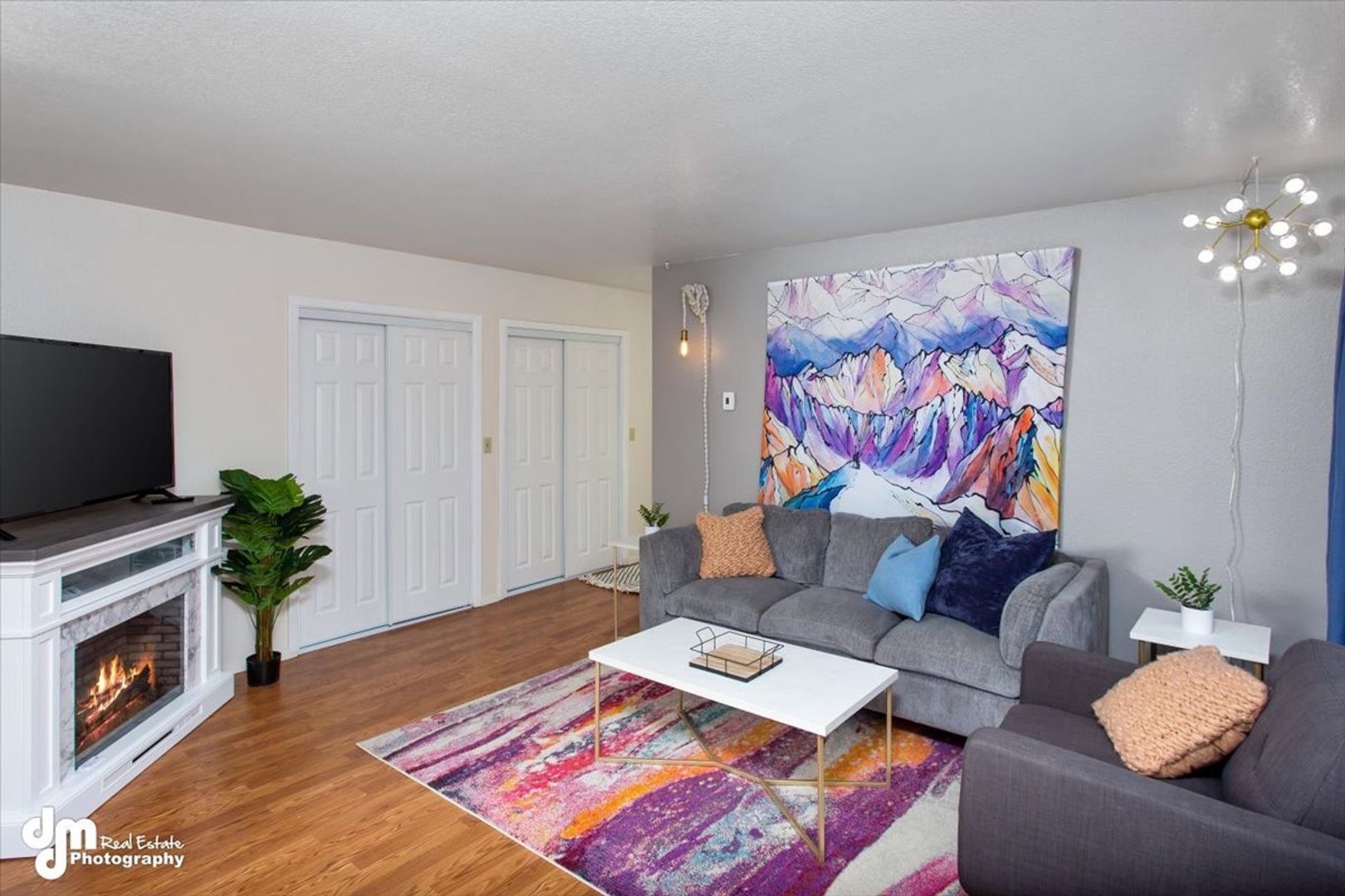 Anchorage Apartment: 887 E 76th Ave