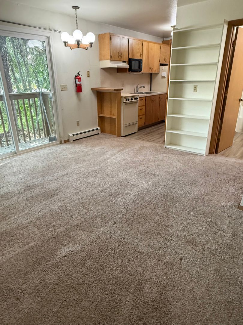 Anchorage Apartment: 3640 W. Dimond Blvd