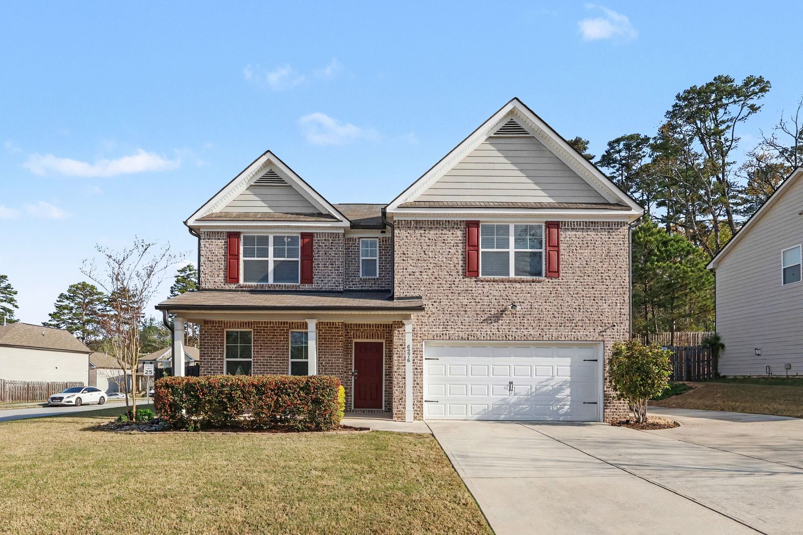 Lithonia House: 6276 Noreen Way