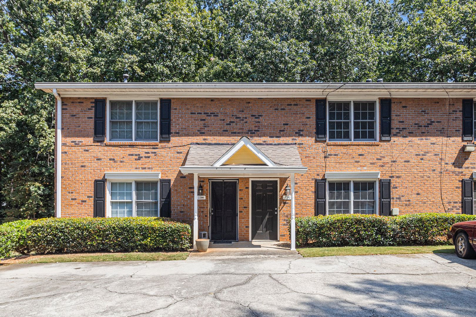 Snellville House: 2202 Highpoint Rd