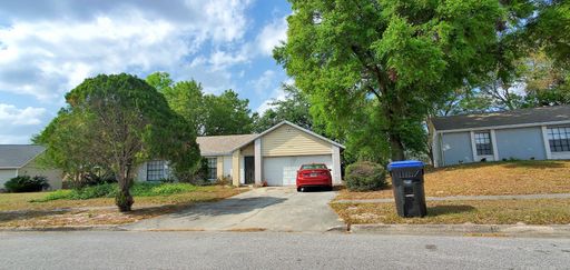 Spacious Orlando 3 Bedroom 2 Bath Home with Comfort and Convenience – photo 1