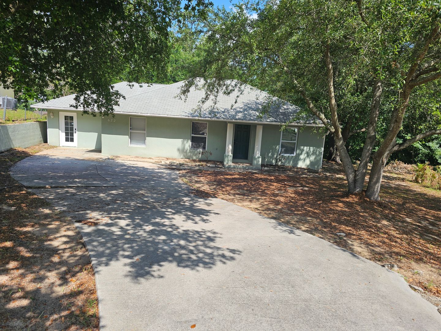 Clermont House: 622 Brooke Ct
