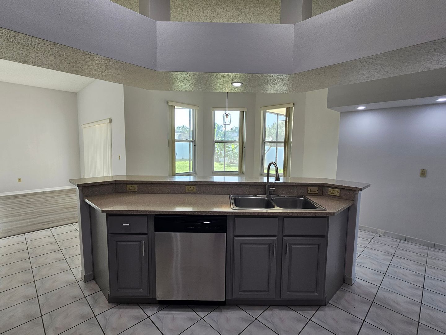 Canterlea ~ Somerset at Lake Oaks 10 of 12
