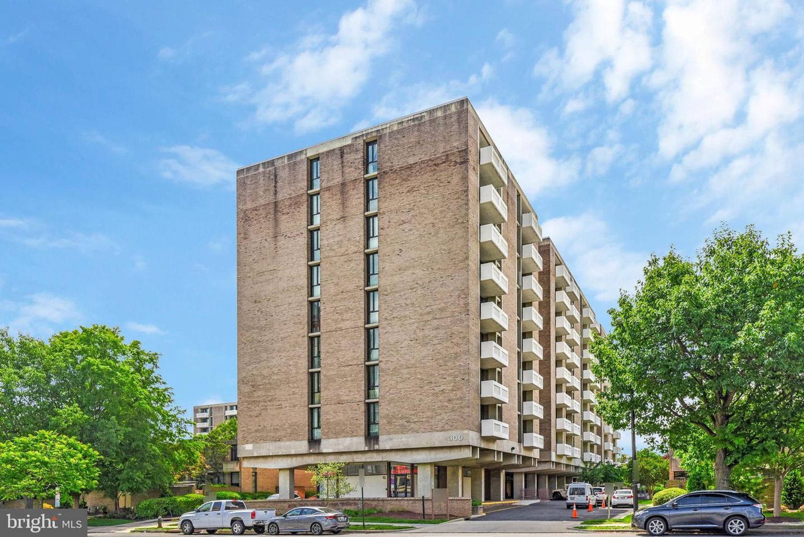 Washington Condo: 300 M Street SW