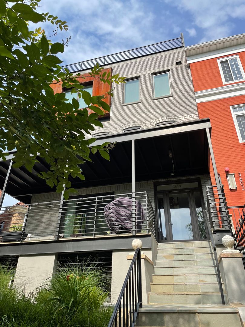 Washington Apartment: 3600 16th Street NW