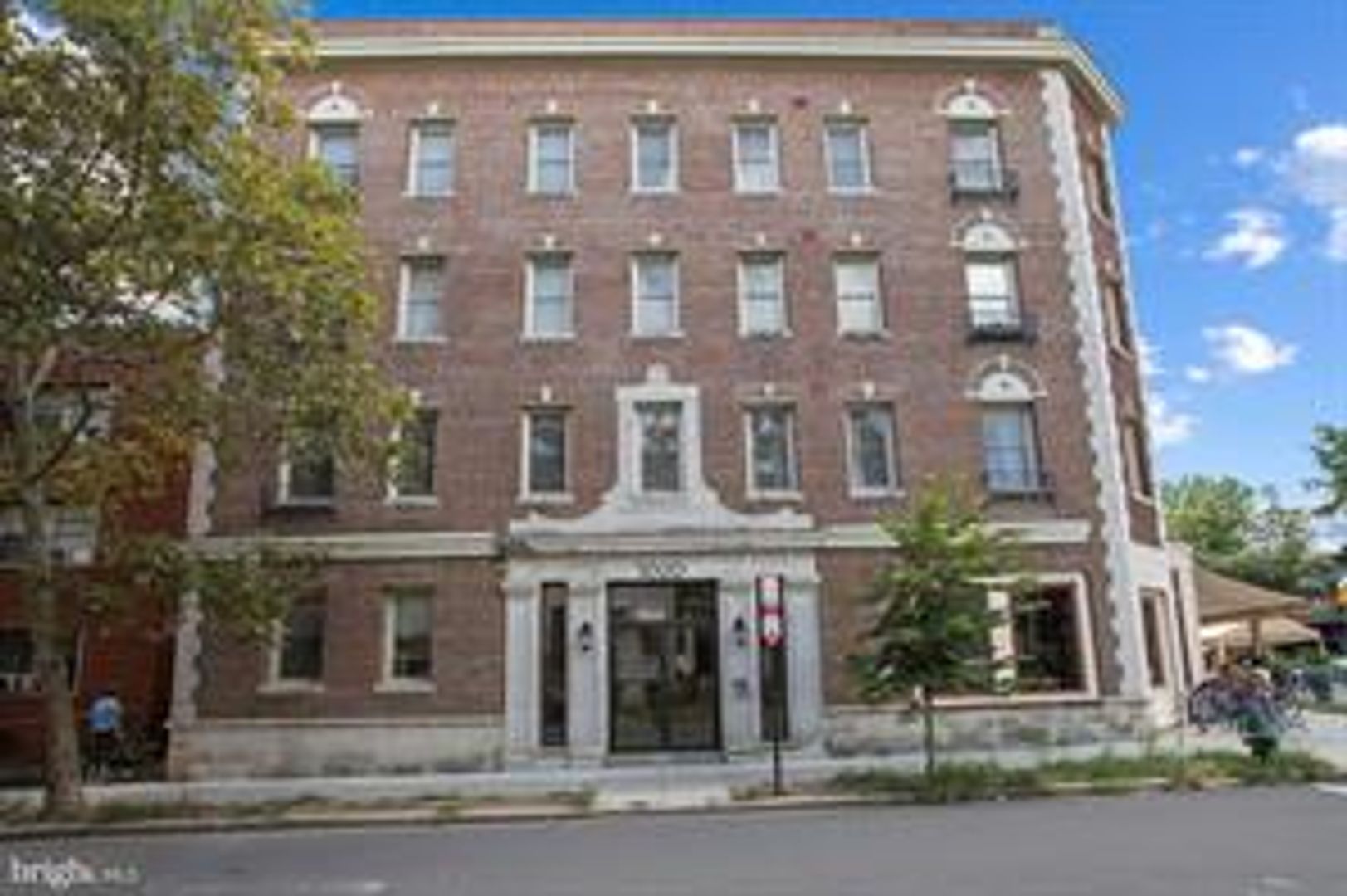 Washington Condo: 1020 Monroe Street NW
