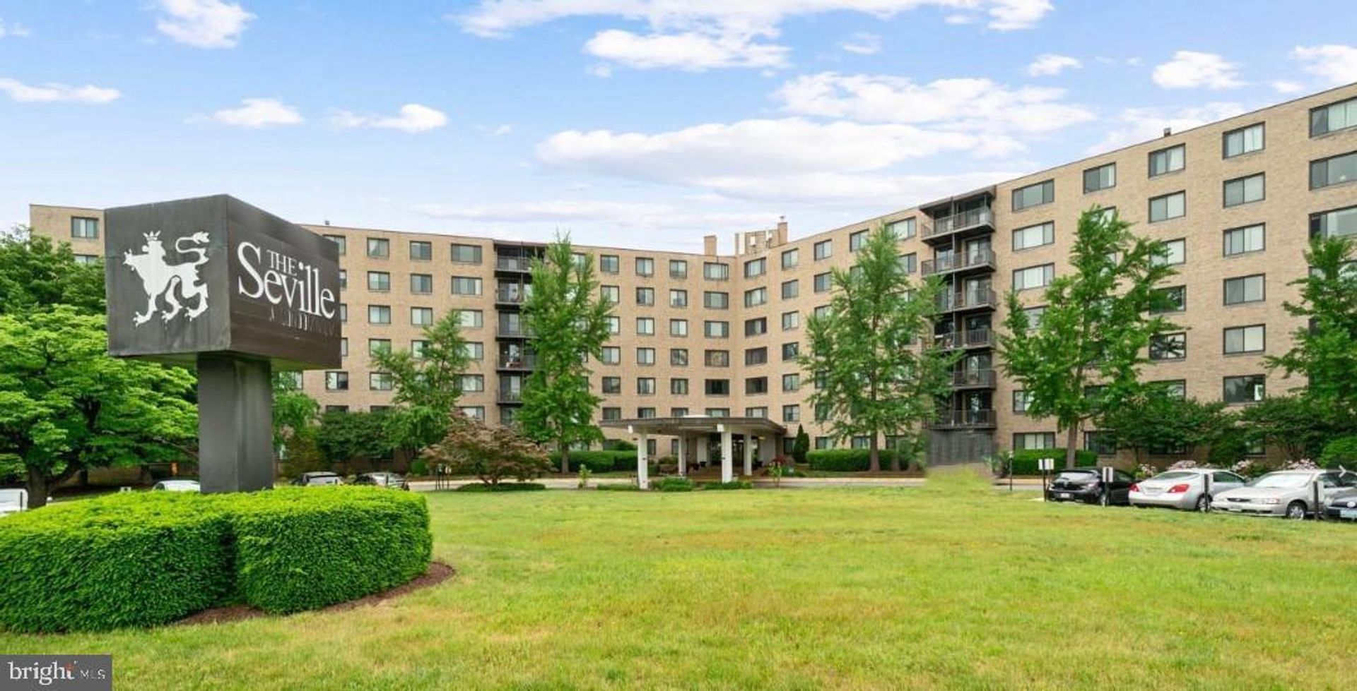 Hyattsville Condo: 3450 Toledo Terrace