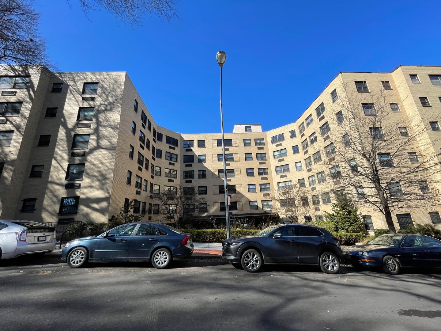 Washington Condo: 1801 Clydesdale Place NW