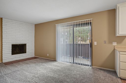 Gated Community with Upgraded Amentities! – photo 1