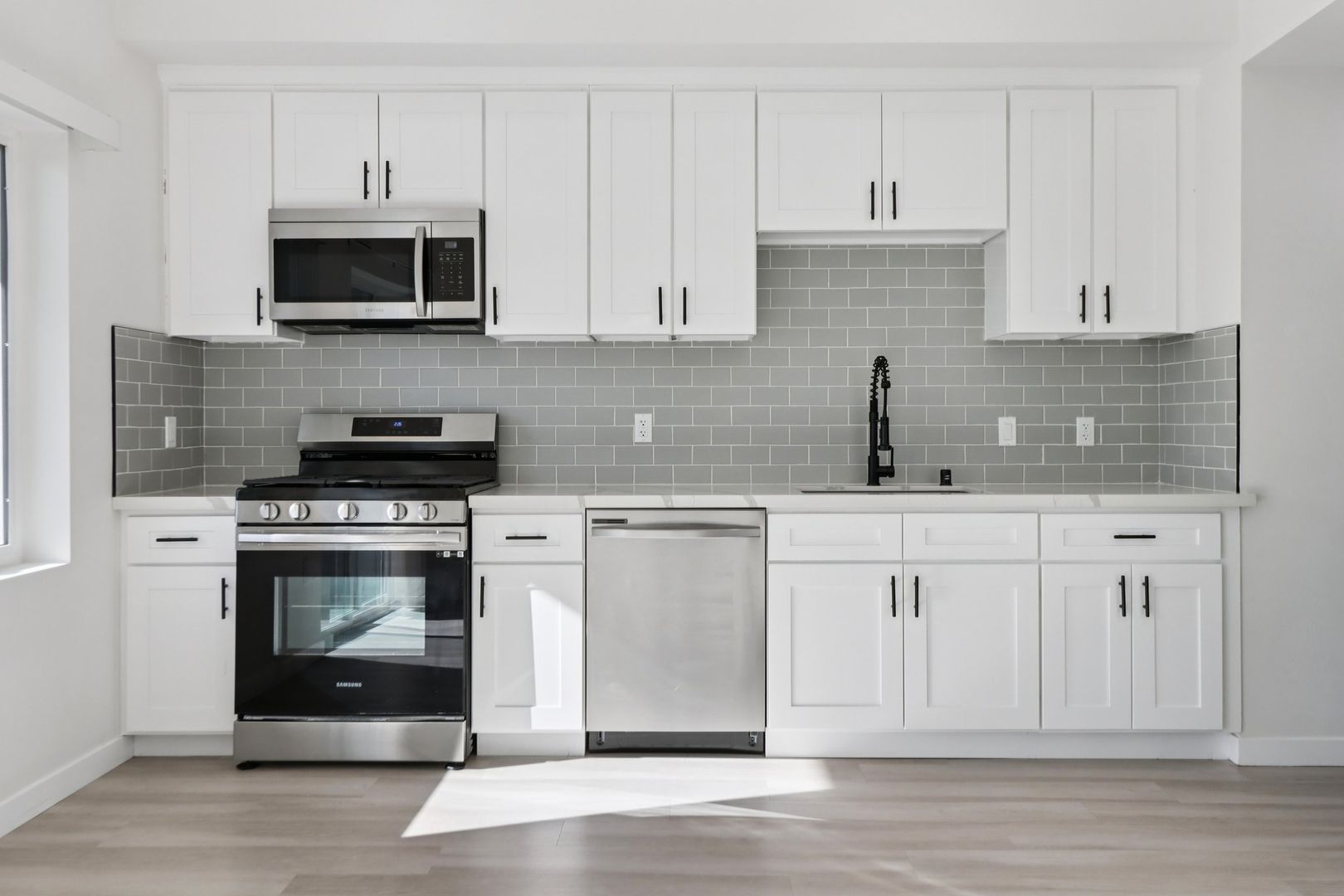 San Diego Apartment: 2341 Ulric Street