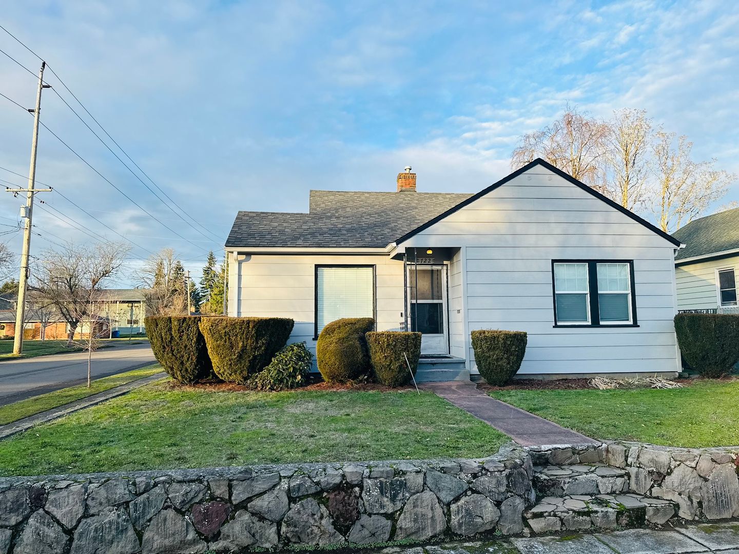 Vancouver House: 722 W. 30th Street