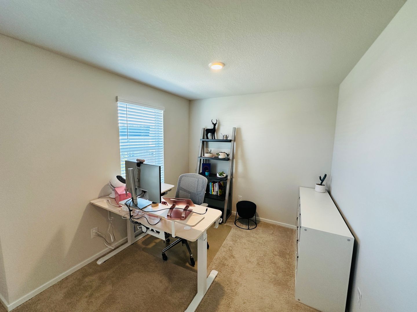 Work space at Raburn (1 of 2)