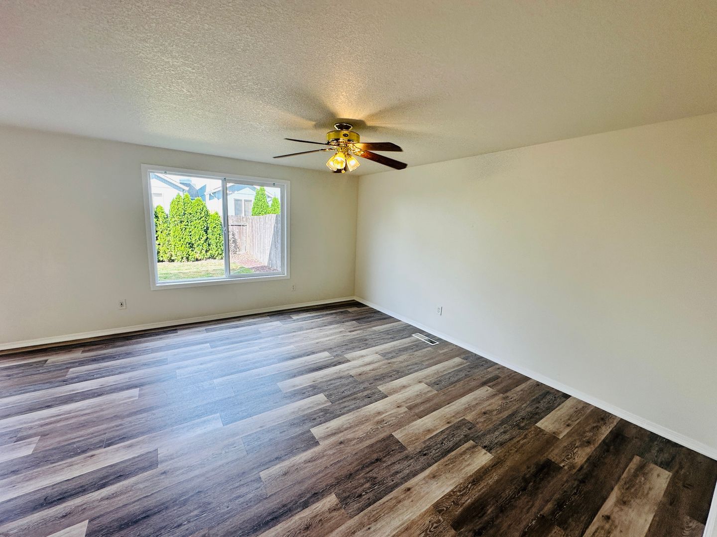 Luckhurst 1806 6 of 12