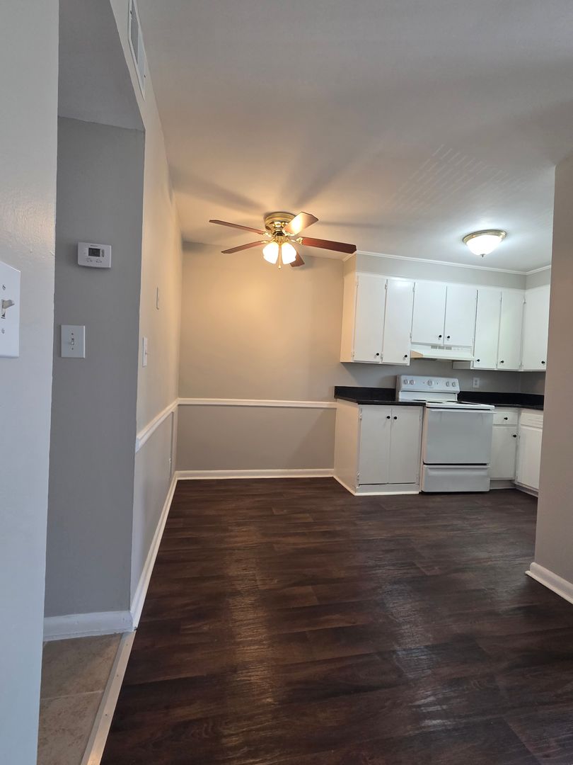 Winston-Salem Apartment: 5466 Shattalon Drive