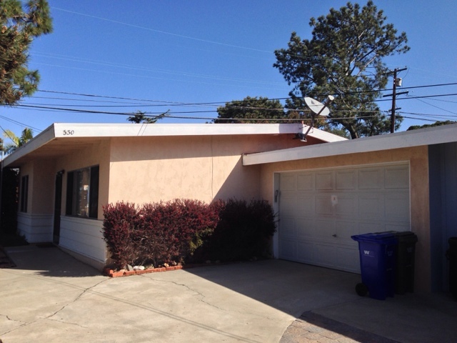 Del Mar Apartment: 330 9th St