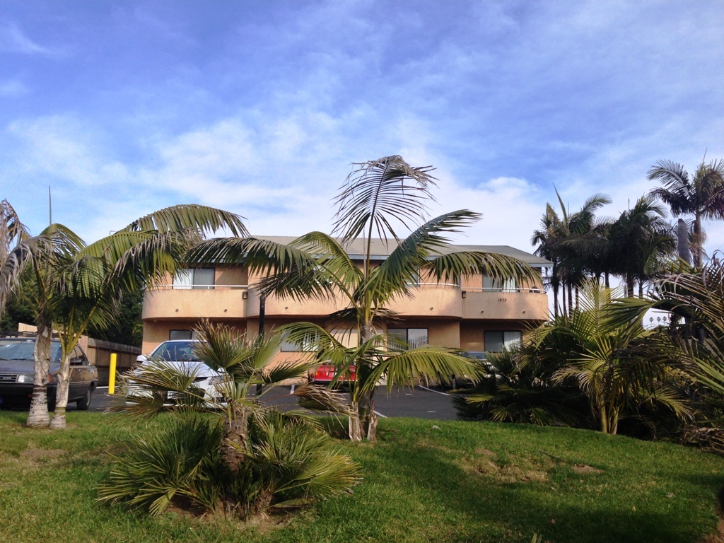 Encinitas Apartment: 1075 N Vulcan Ave