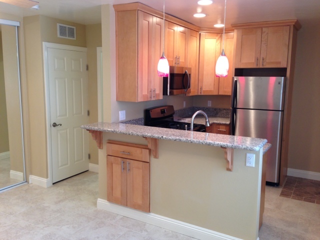 Cardiff Apartment: 2166 Montgomery Ave