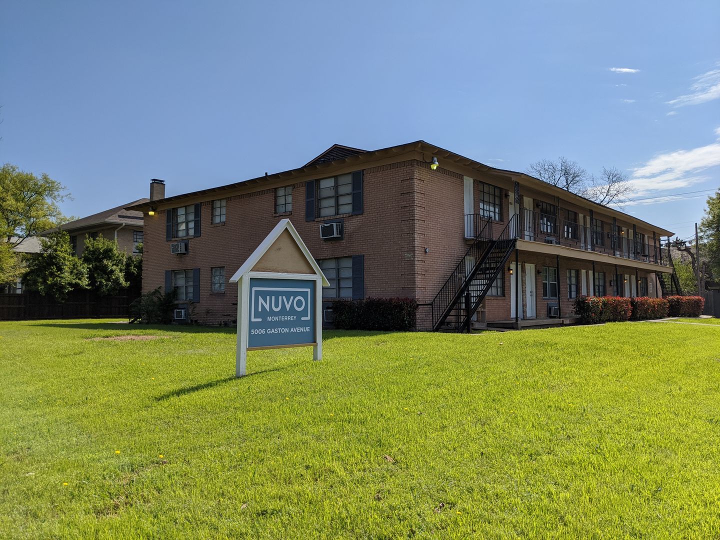 Dallas Apartment: 5006 Gaston Ave