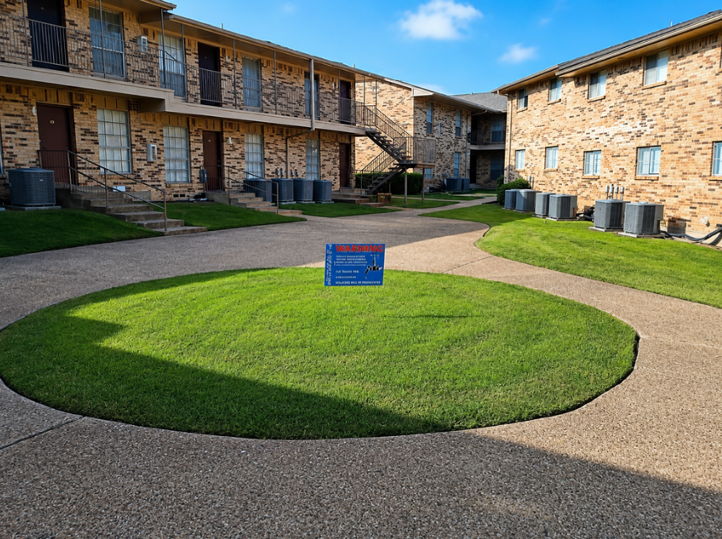 Kings Square Apartments 2 of 11