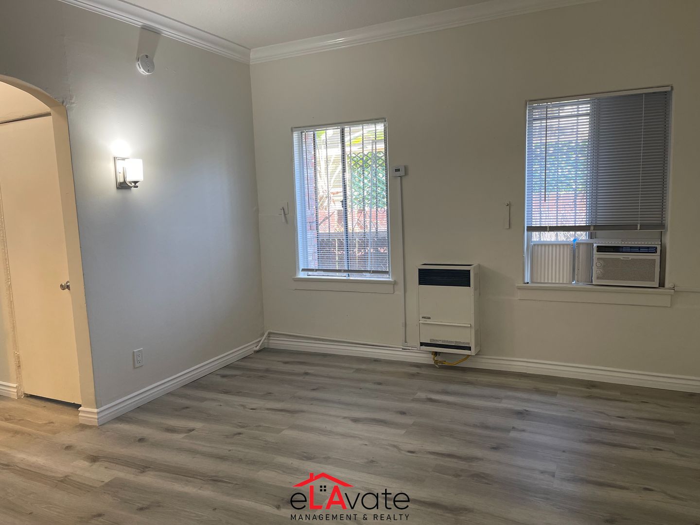 Los Angeles Apartment: 832 Fedora St.