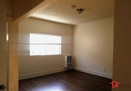 Charming Studio Near USC, Transit & LA Attractions | **1 Month FREE Rent + 55" TV** – photo 1