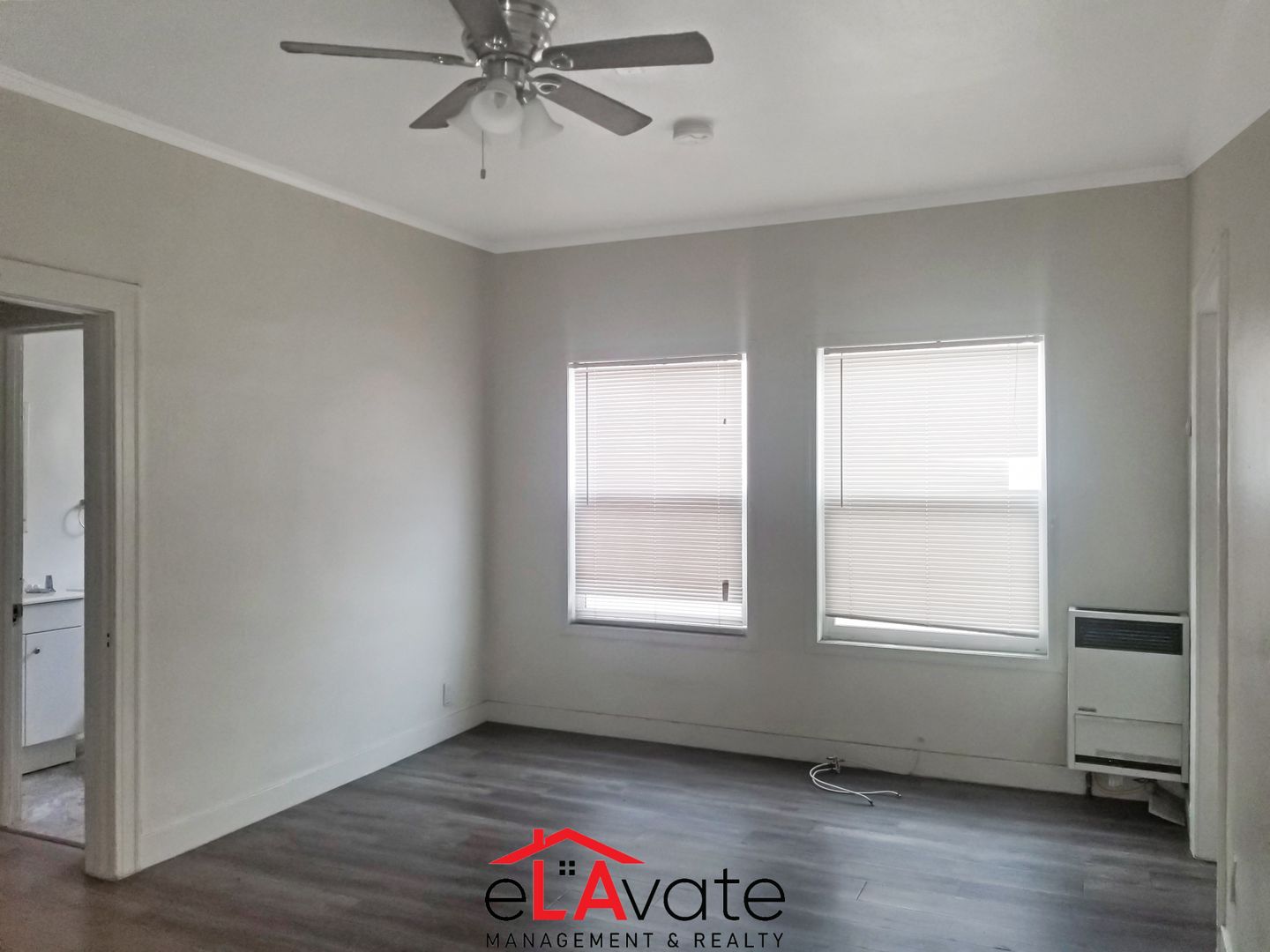 Los Angeles Apartment: 4203 S Olive St.