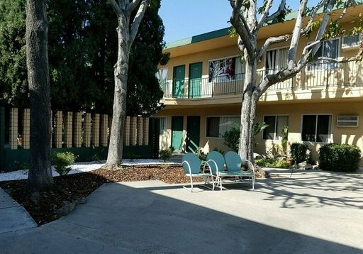 ONE MONTH FREE - Spacious 1 Bedroom 1 Bathroom Apartment in El Monte – photo 1