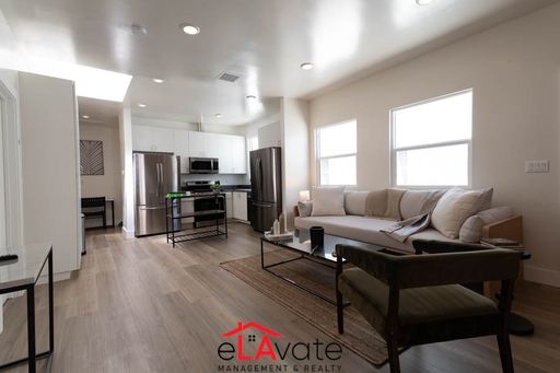 Renovated Bedrooms for Rent in Hollywood WITH LOW DEPOSIT! 2 WEEKS FREE RENT! – photo 1