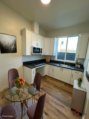 *MOVE-IN SPECIALS* BRAND NEW COMMUNITY WITH ROOFTOP TERRACE – photo 1